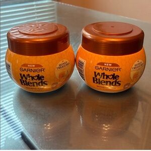 Garnier whole blends repairing masks
